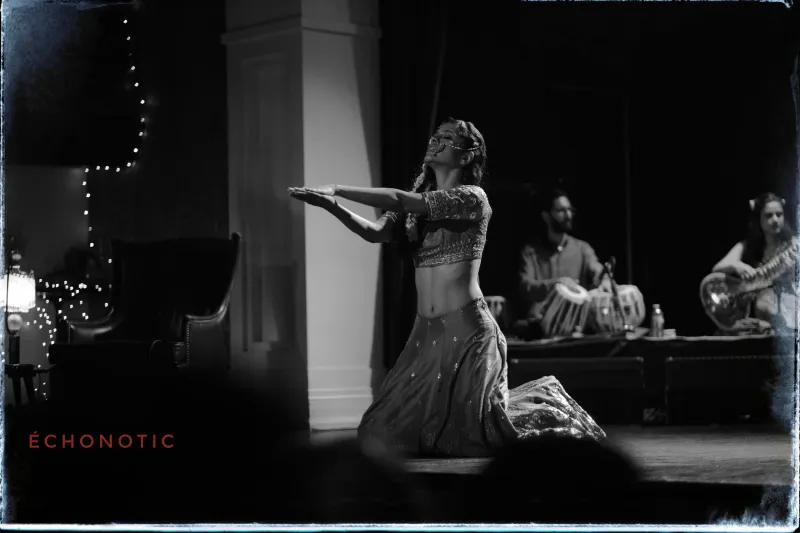 Humari Kahani - Virasat - Échonotic